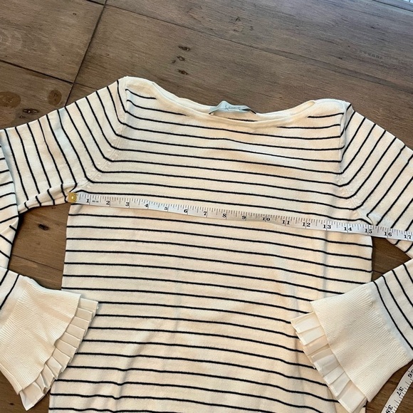 𝅺LOFT Ruffle Sleeve Striped Sweater - Picture 6 of 9